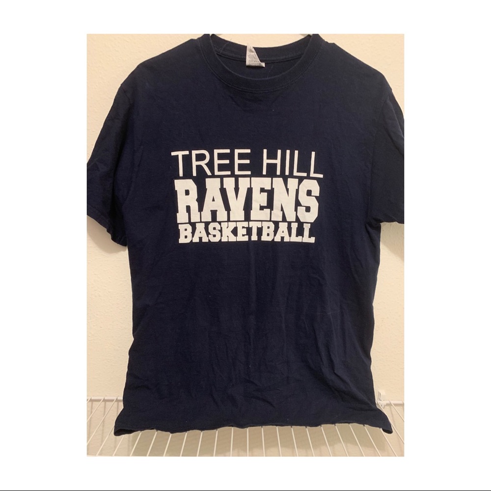 Tree hill raven shirt